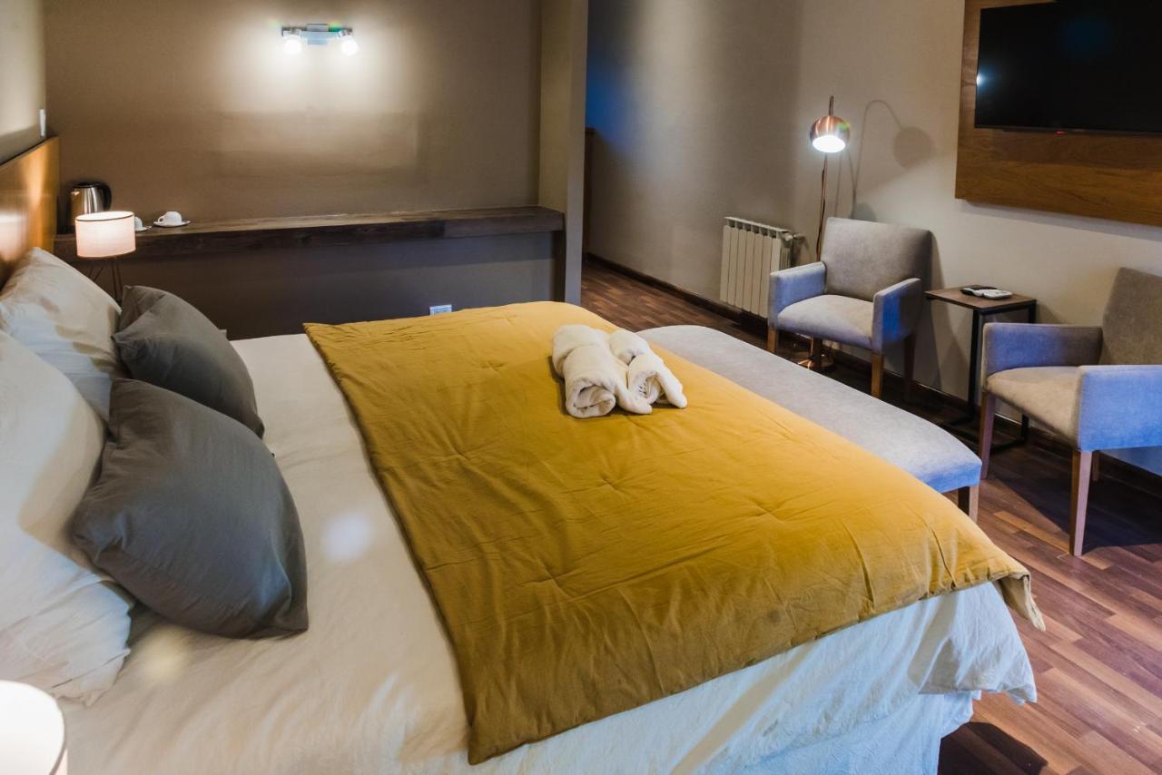 Plaza Paradiso Petit Hotel Chacras de Coria Kültér fotó