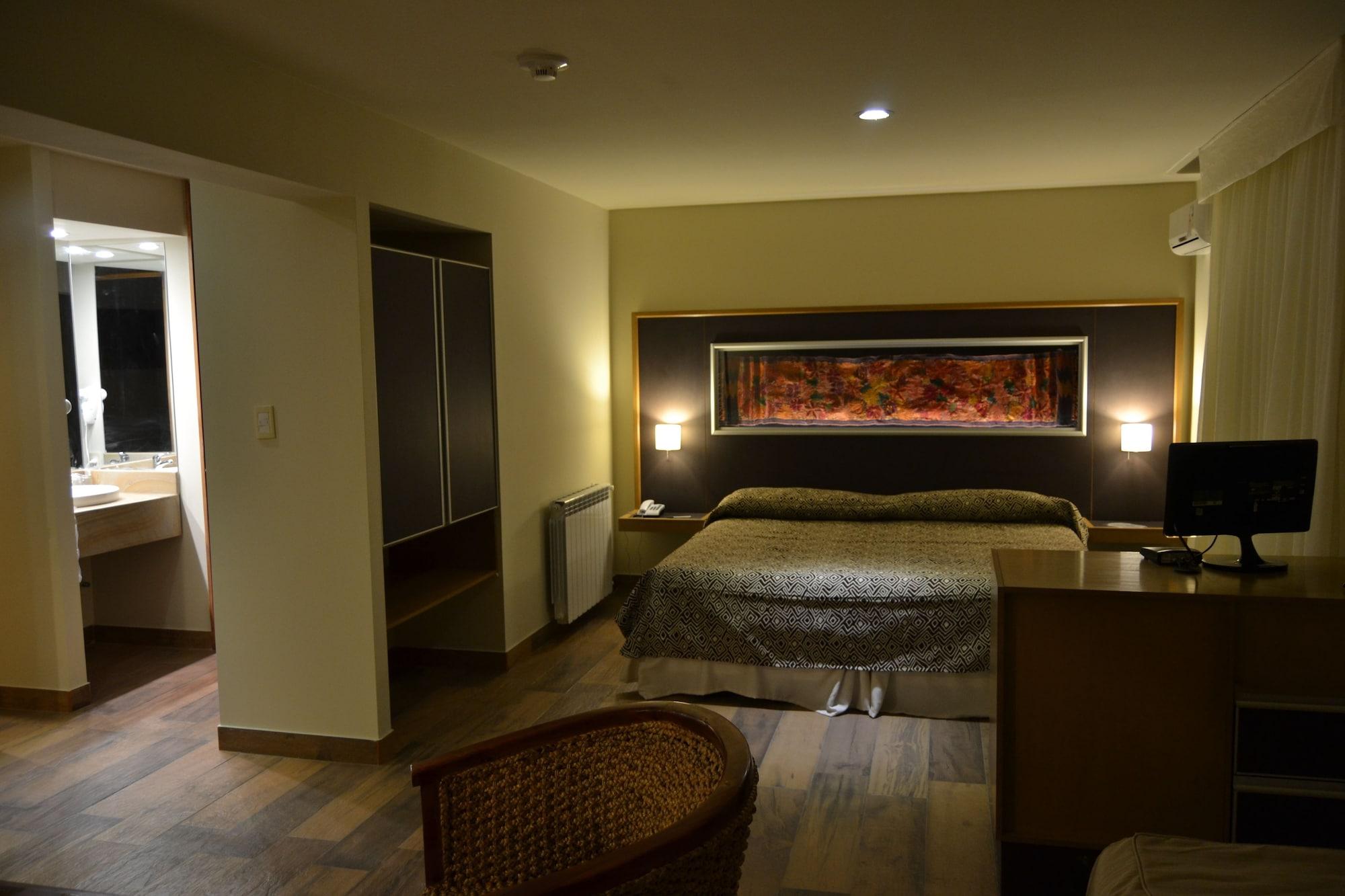 Plaza Paradiso Petit Hotel Chacras de Coria Kültér fotó