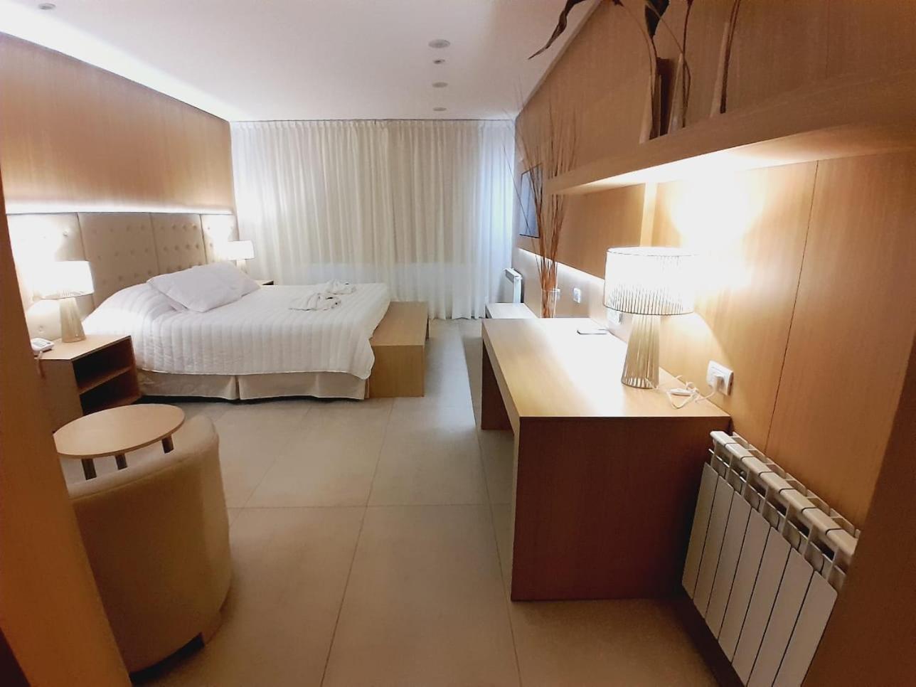 Plaza Paradiso Petit Hotel Chacras de Coria Kültér fotó