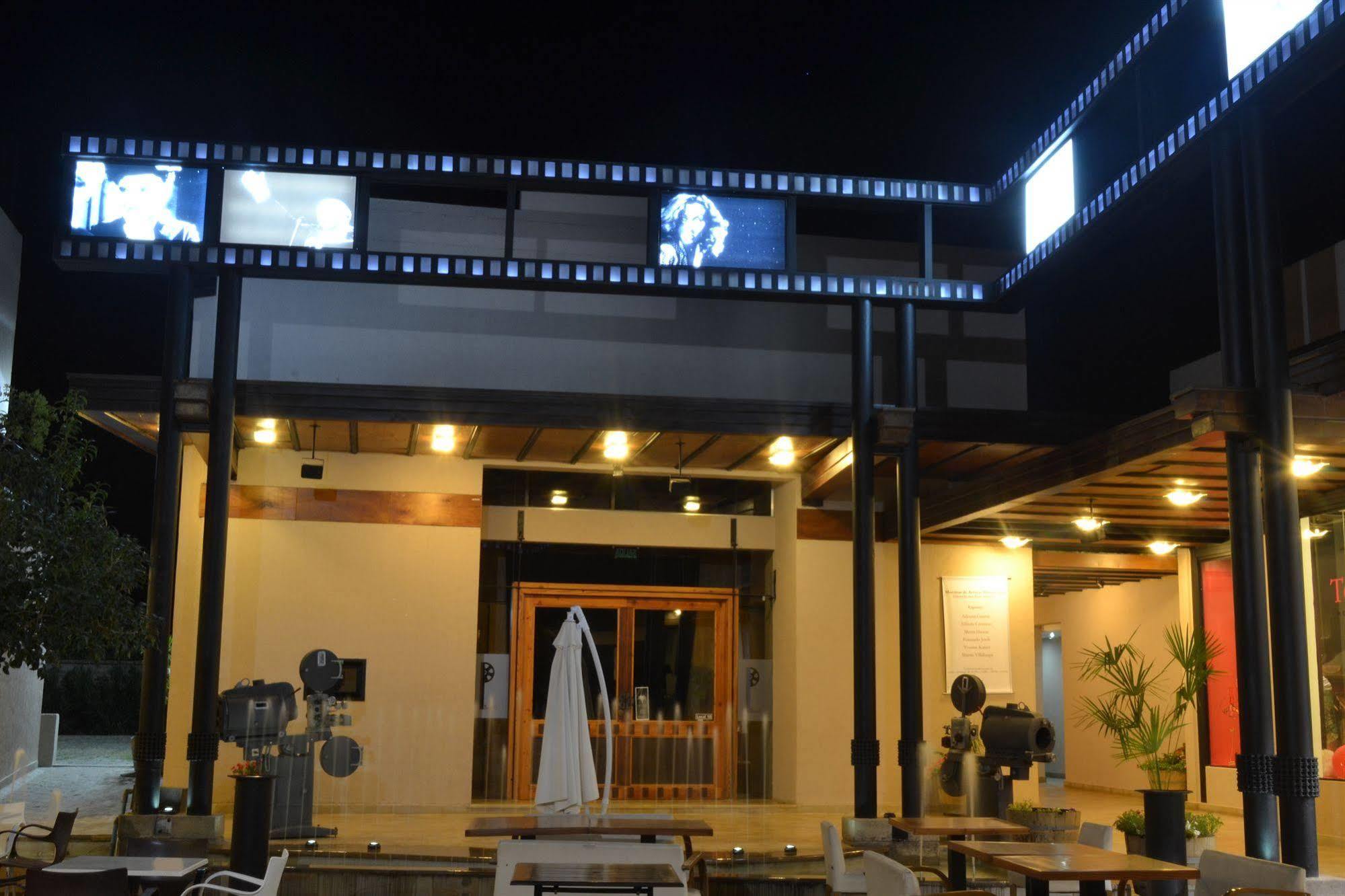 Plaza Paradiso Petit Hotel Chacras de Coria Kültér fotó